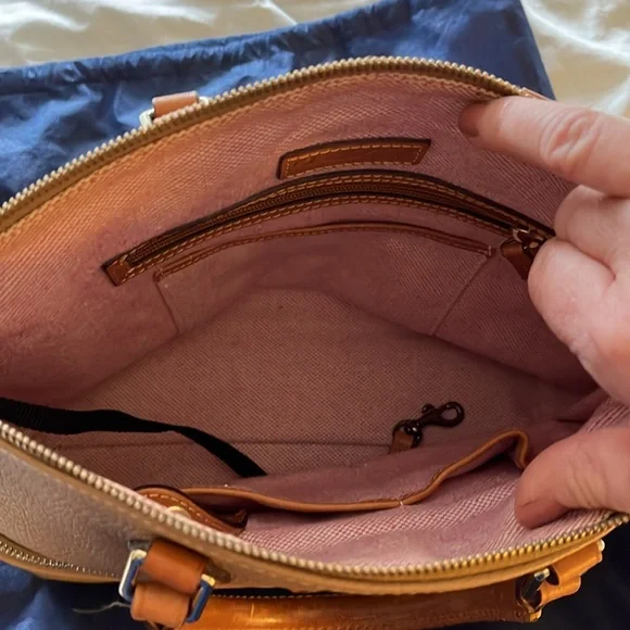 Dooney and Bourke Dillen Tan double pocket pebble leather satchel - Picture 3 of 4